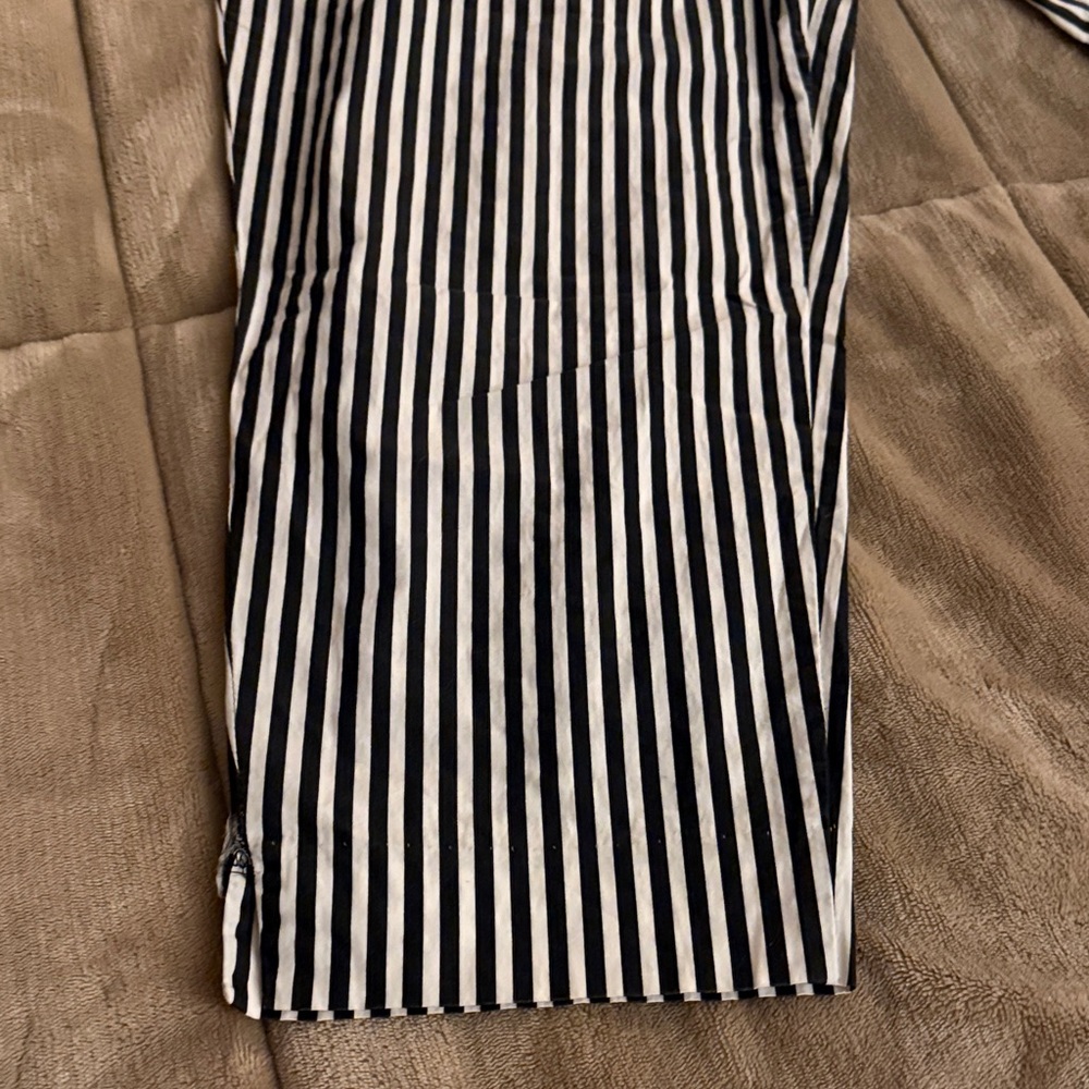 Zara Basic Monochrome Striped Trousers - Picture 4 of 9